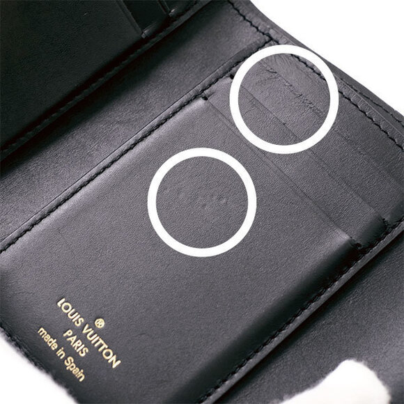 Louis Vuitton Monogram Compact Wall Compact - Picture 6 of 9